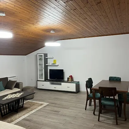 Quiet Space Gasthof Farke e Madhe